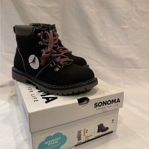 Sonoma Kids Black and Gray Boots